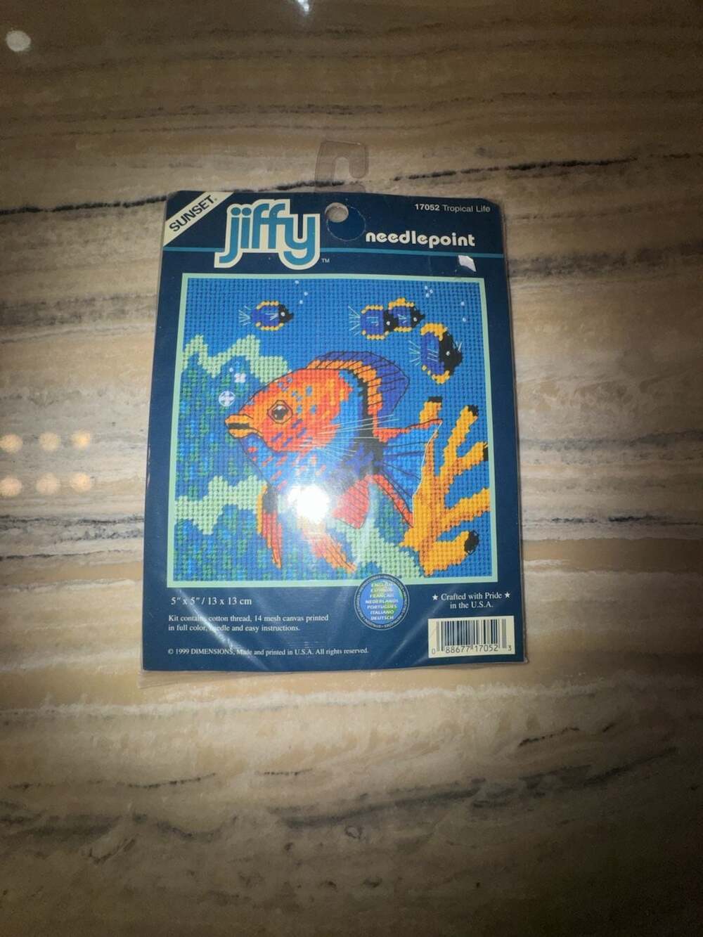 Sunset Jiffy Needlepoint Kit 17052 Tropical Life 5" x 5"